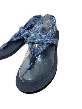 Skechers Yoga Foam Flip Flop Thing Sandal Blue Strappy Ankle Fabric Boho Shoe 10
